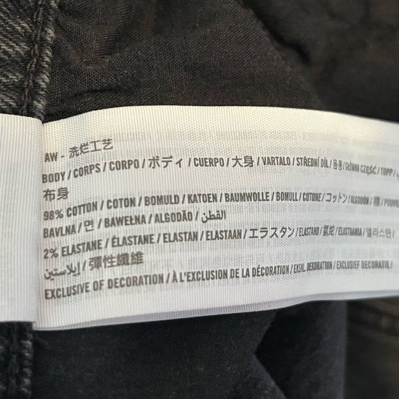 Abercrombie & Fitch Denim Cut Off Extra High Rise Black Jean Shorts - Picture 9 of 9